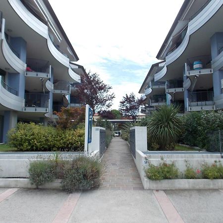 Costa Azzurra Apartment Grado Ngoại thất bức ảnh
