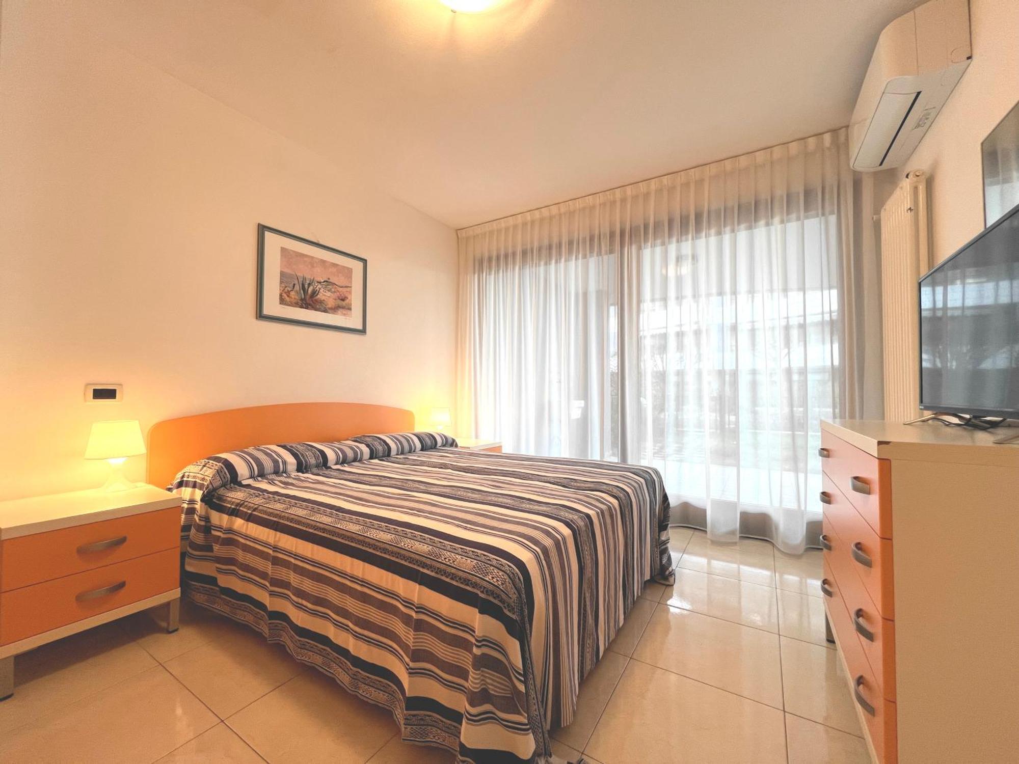 Costa Azzurra Apartment Grado Phòng bức ảnh