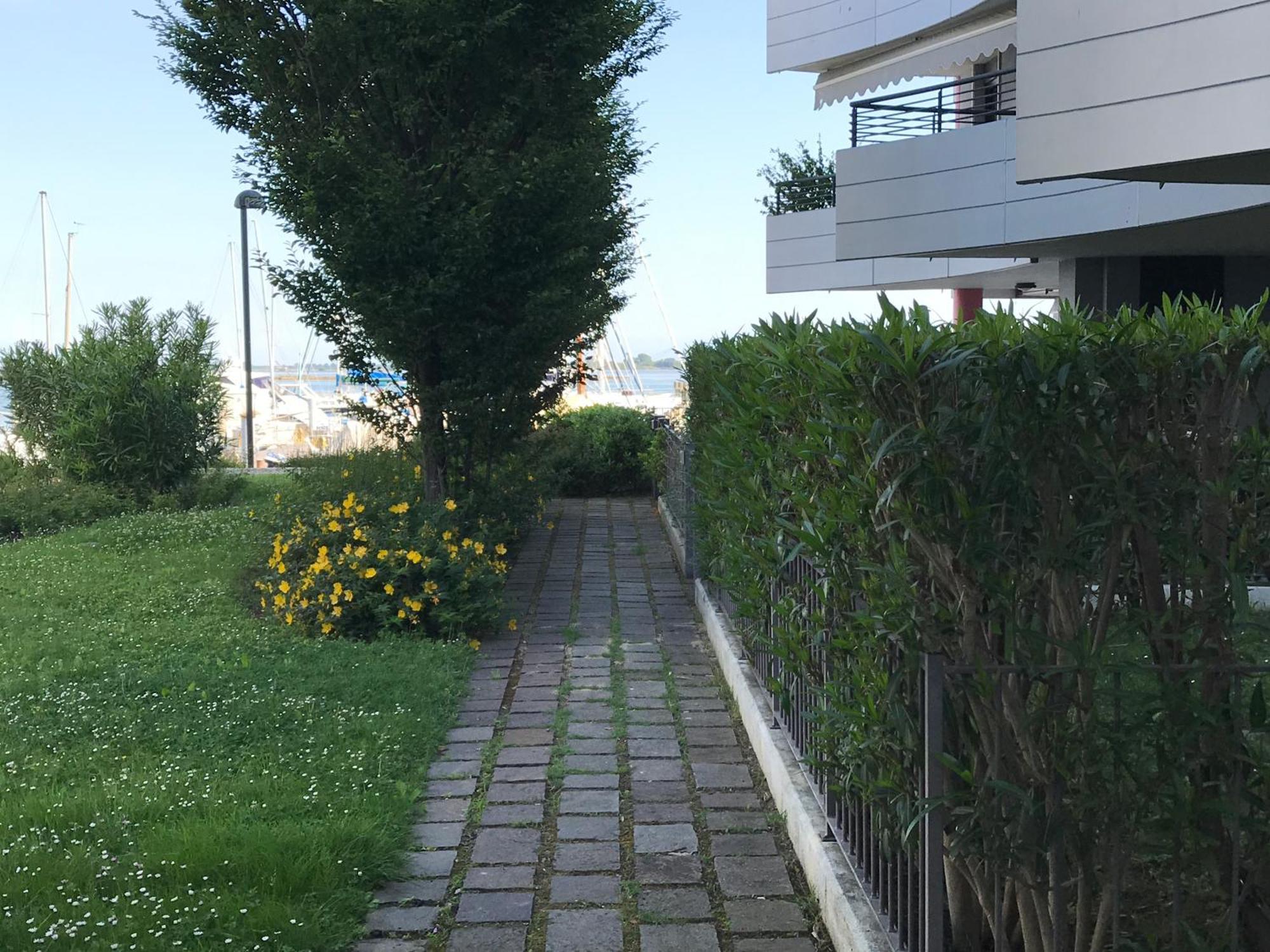 Costa Azzurra Apartment Grado Ngoại thất bức ảnh