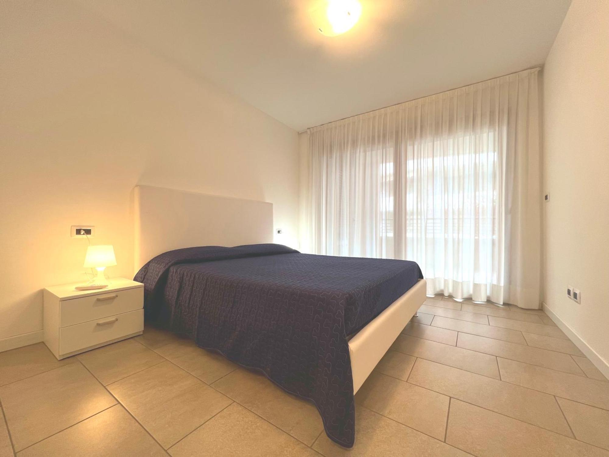 Costa Azzurra Apartment Grado Phòng bức ảnh