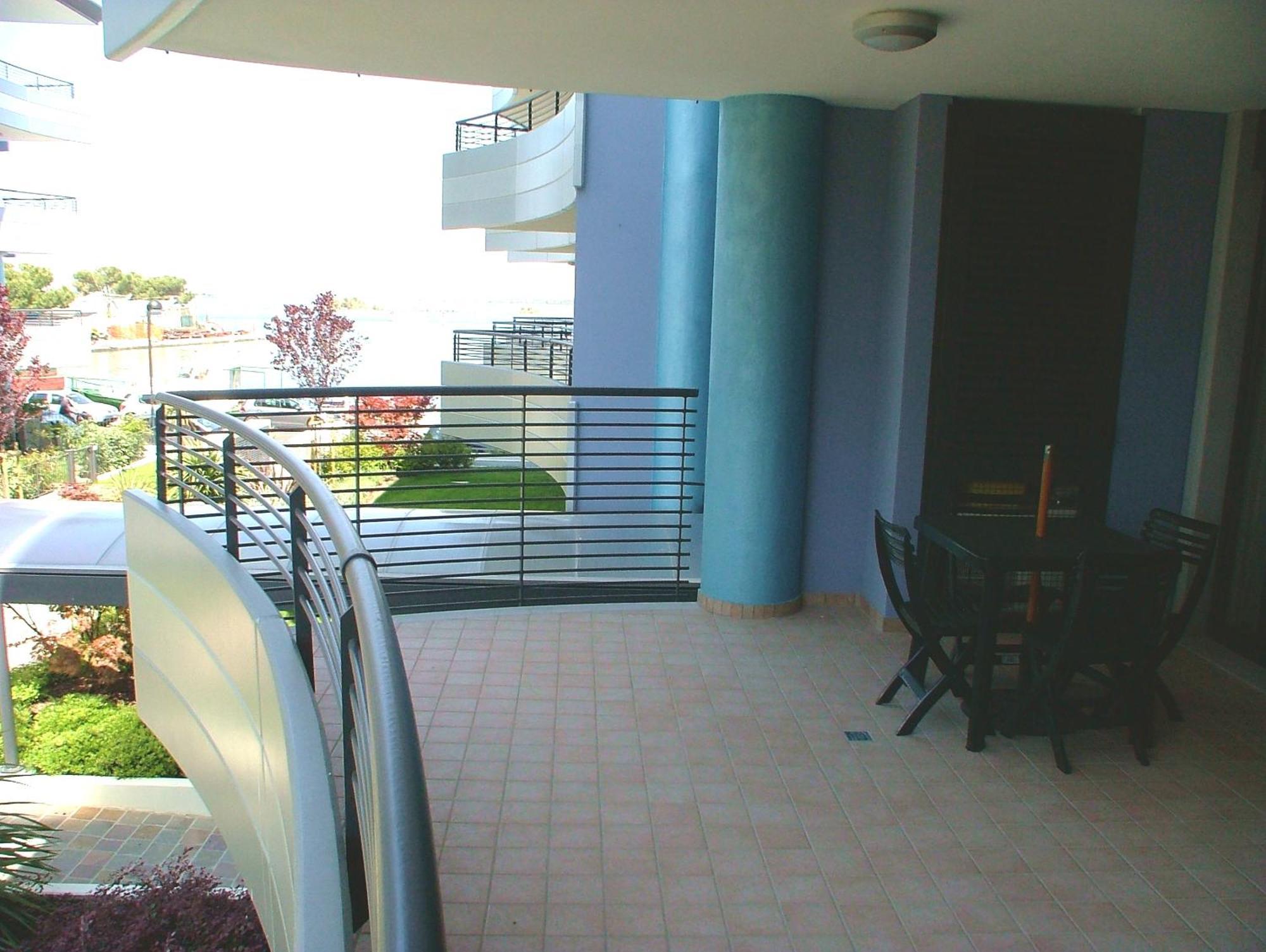 Costa Azzurra Apartment Grado Phòng bức ảnh