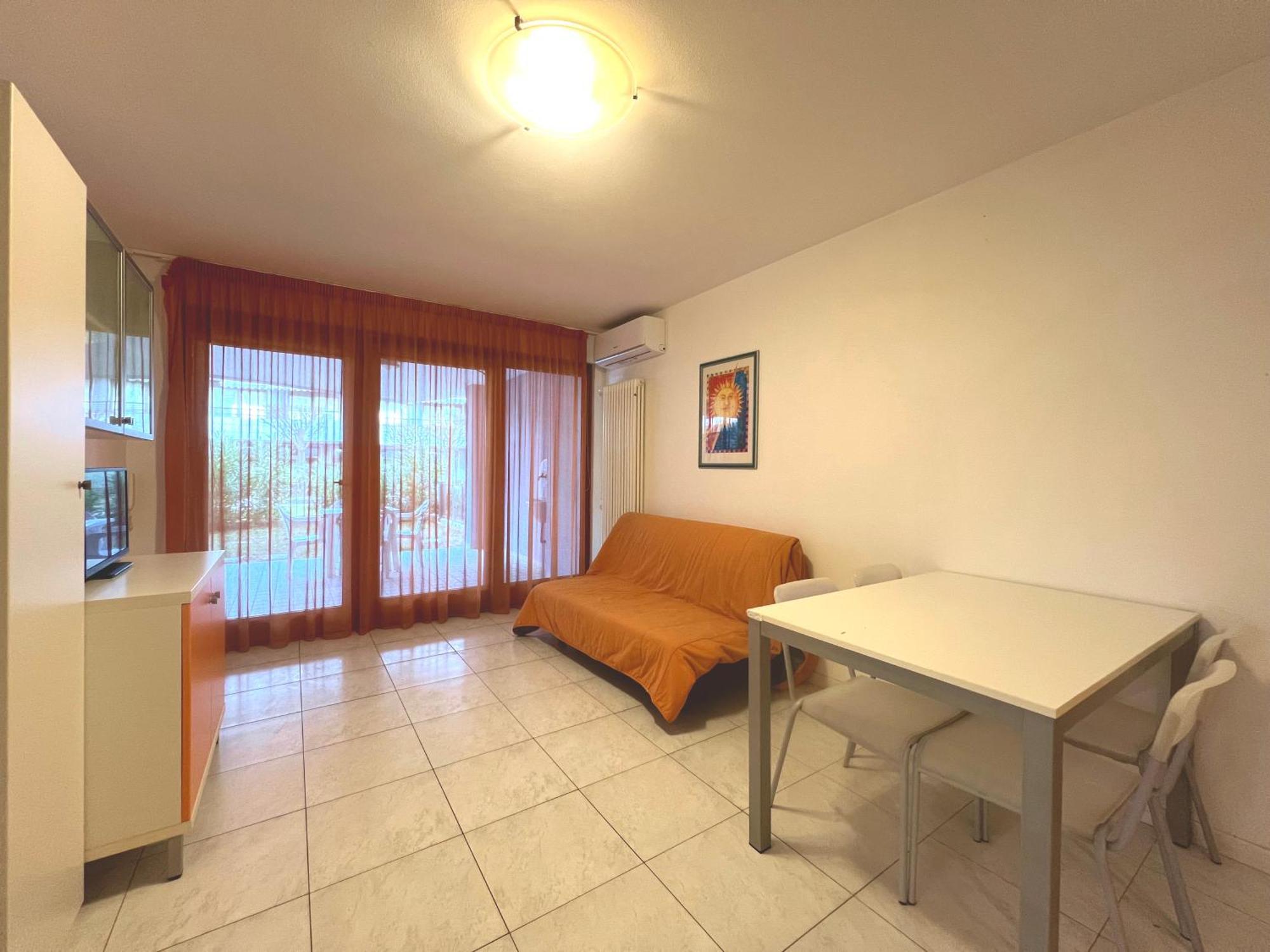 Costa Azzurra Apartment Grado Phòng bức ảnh