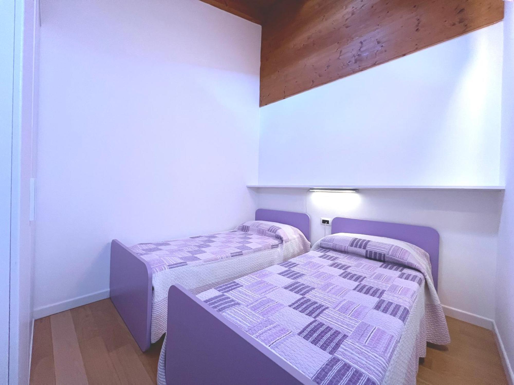 Costa Azzurra Apartment Grado Phòng bức ảnh